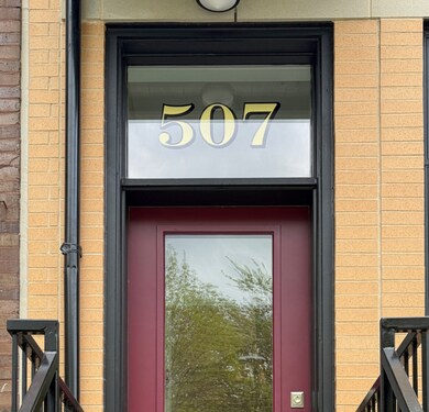 507 E 60th St unit 1, Chicago, IL 60637 - photo 2