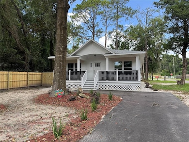 408 SE 1st St, Williston, FL 32696 - photo 2