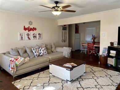 1517 Truelove St, Gainesville, TX 76240 - photo 2