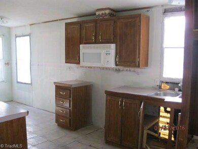 unlisted-address, Seagrove, NC 27341 - photo 5