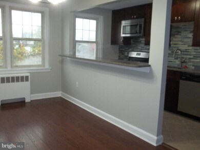 706 Shaw Ave, Lansdale, PA 19446 - photo 2