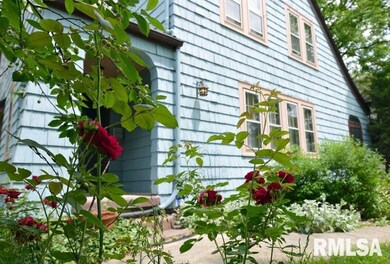 416 Delavan St, Lincoln, IL 62656 - photo 3