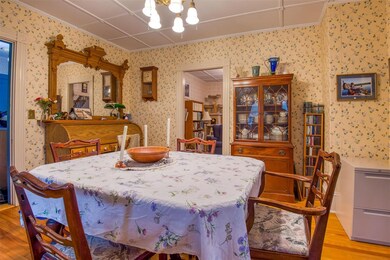 22 Prospect St, Lancaster, NH 03584 - photo 4