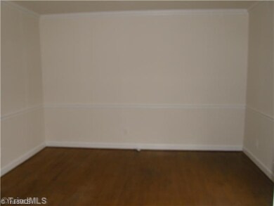 6704 Buxton Ct, Greensboro, NC 27406 - photo 4