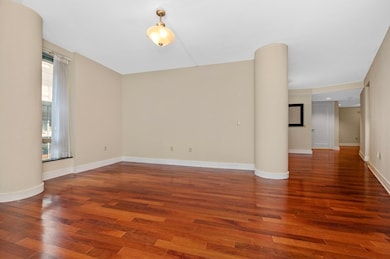 Ritz-Carlton Residences Tower 1 unit 306, Boston, MA 02111 - photo 3