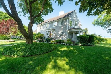 47 Orchard St, Marblehead, MA 01945 - photo 4