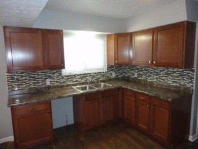1303 Francis ave 009