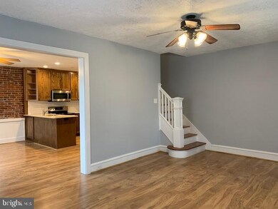 107 N Towamencin Ave, Lansdale, PA 19446 - photo 6