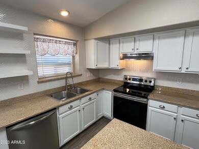 29210 N 22nd Ln, Phoenix, AZ 85085 - photo 5