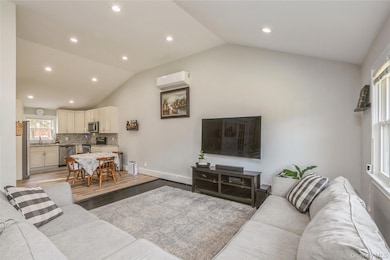 1692 Feureisen Ave, Bohemia, NY 11716 - photo 3