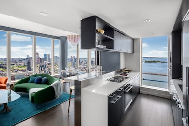 One Manhattan Square unit 68C, New York, NY 10002 - photo 5