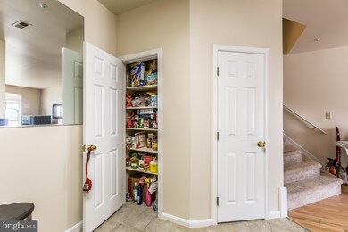 2009 Bell Point Ct, Odenton, MD 21113 - photo 5