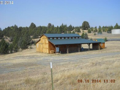 60526 Marysville Ln, Canyon City, OR 97820 - photo 4