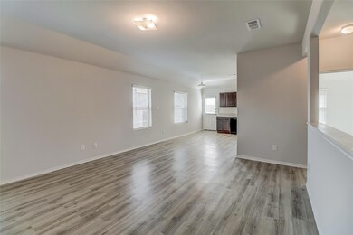 1601 Oriole St, Ennis, TX 75119 - photo 5