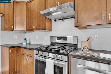 1226 Dwight Way, Berkeley, CA 94702 - photo 6