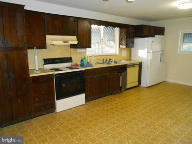 159 Spring Gap Rd, Slanesville, WV 25444 - photo 4