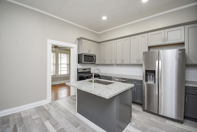 1040 Columbia St unit B, Houston, TX 77008 - photo 7