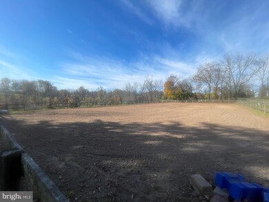 130 Spring Creek Ln unit 2ND FLOOR, Pottstown, PA 19465 - photo 4