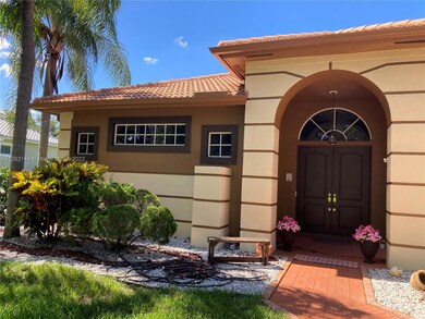 13827 SW 44th St, Davie, FL 33330 - photo 2