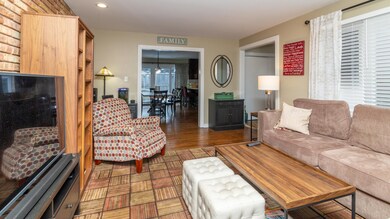 1850 Somerset Ln unit 38, Northbrook, IL 60062 - photo 4