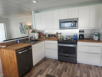 1510 Ariana St, Lakeland, FL 33803 - photo 4