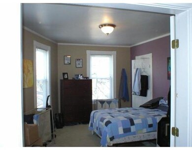 358 Watertown St unit 358,3L, Newton, MA 02458 - photo 2