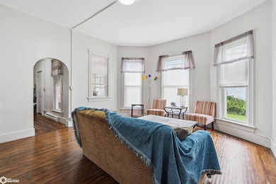 1132 Main St, Grinnell, IA 50112 - photo 7