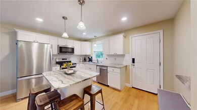 36 King St unit 1, Warwick, RI 02886 - photo 7