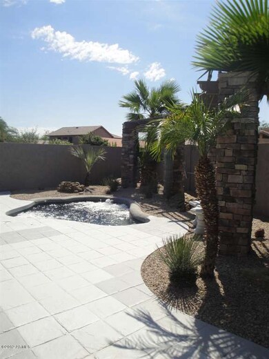 PROFESSIONALLY LANDSCAPED YARD