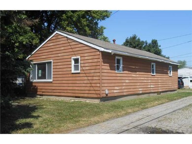 1016 E 29th St, Anderson, IN 46016 - photo 2