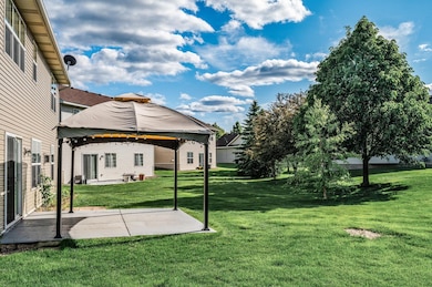 197 Century Trail, Circle Pines, MN 55014 - photo 3