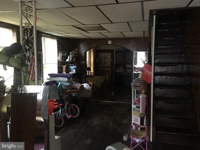 212 Harmison St, Baltimore, MD 21223 - photo 2