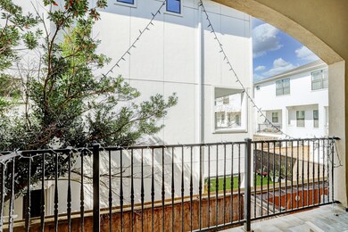 1822 Vermont St, Houston, TX 77006 - photo 7