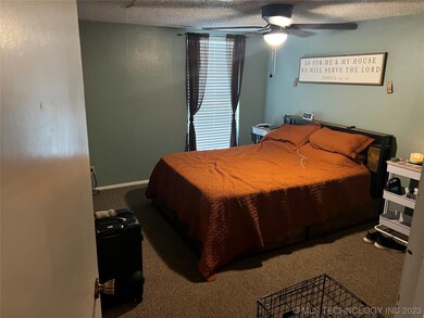 811 E Tulsa Ave, Sulphur, OK 73086 - photo 5