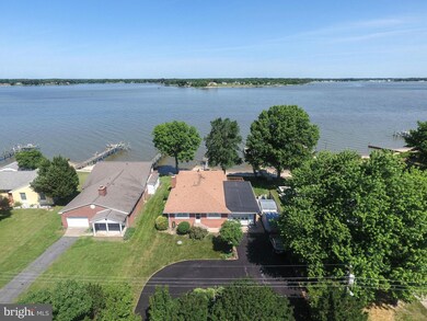 303 Pearson Dr, Colonial Beach, VA 22443 - photo 3