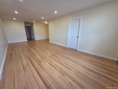 99-04 57th Ave unit 6C, Corona, NY 11368 - photo 3