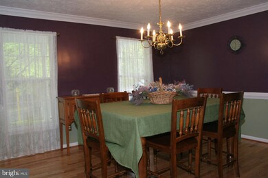 16609 Chalice Ct, Dumfries, VA 22025 - photo 7