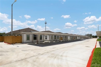 740 N Alamo Rd unit 13, Edinburg, TX 78542 - photo 6