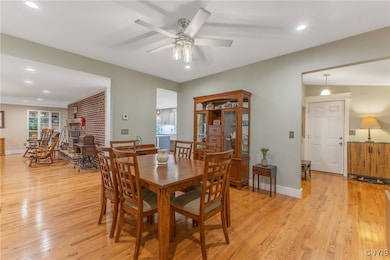 Dining Room - conveniently located next to living