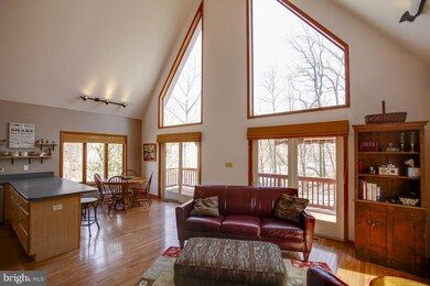 6516 N Charles St, Baltimore, MD 21204 - photo 4