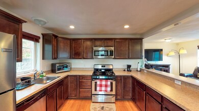 8 Union Ct, Lynn, MA 01902 - photo 3