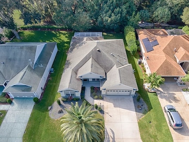 7205 SE 173rd Arlington Loop, The Villages, FL 32162 - photo 2