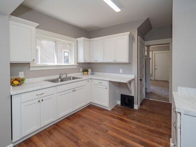 823 Lucas Court-110