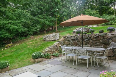 45 Ettl Ln unit 206, Greenwich, CT 06831 - photo 3