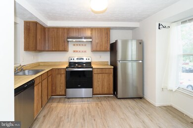 7579 Rain Flower Way, Columbia, MD 21046 - photo 3