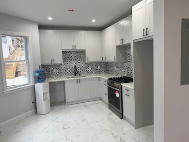 975 N Main St, Waterbury, CT 06704 - photo 3