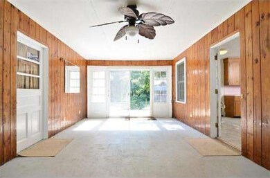 410 E Washington St, Hanson, MA 02341 - photo 6