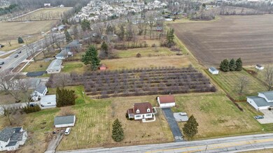 9855 Stellhorn Rd, Fort Wayne, IN 46815 - photo 4