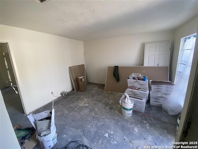 5504 Little Creek Dr, San Antonio, TX 78242 - photo 5