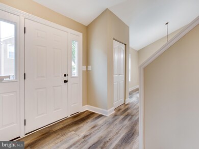 2418 Yarmouth Ln, Crofton, MD 21114 - photo 5